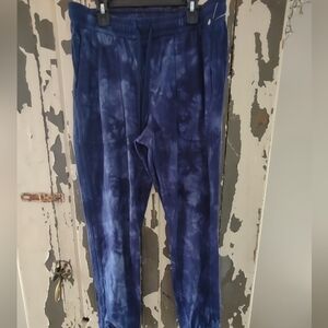 ATHLETA MEDIUM TIE DYE